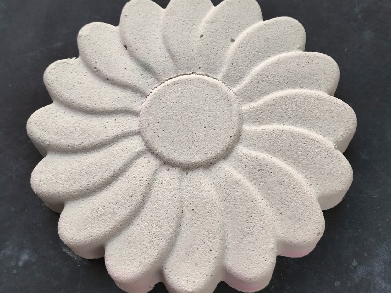 Big flower chalk